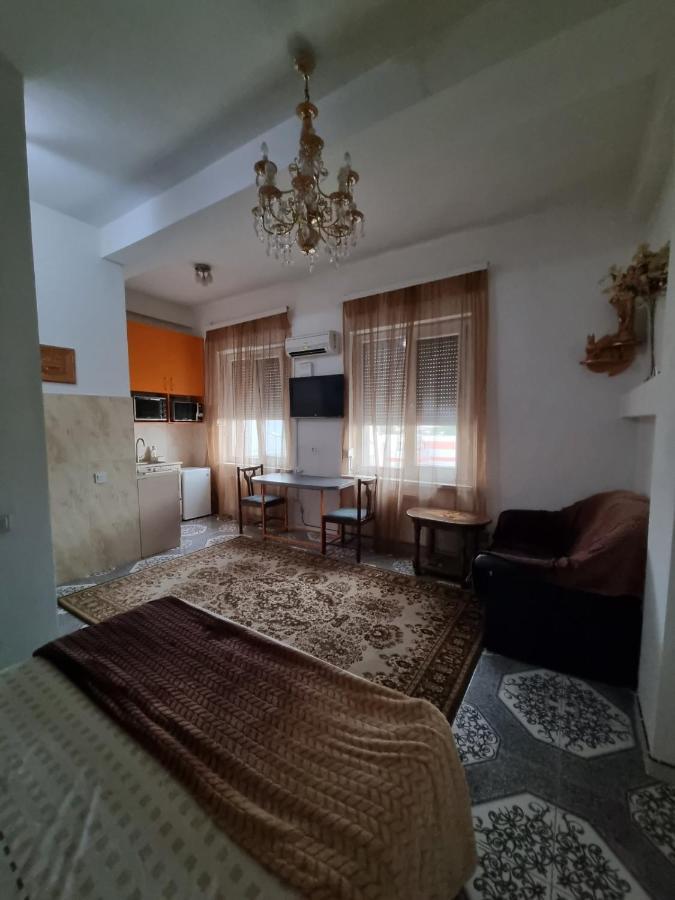 Камера Хранения Chisinau Bagian luar foto